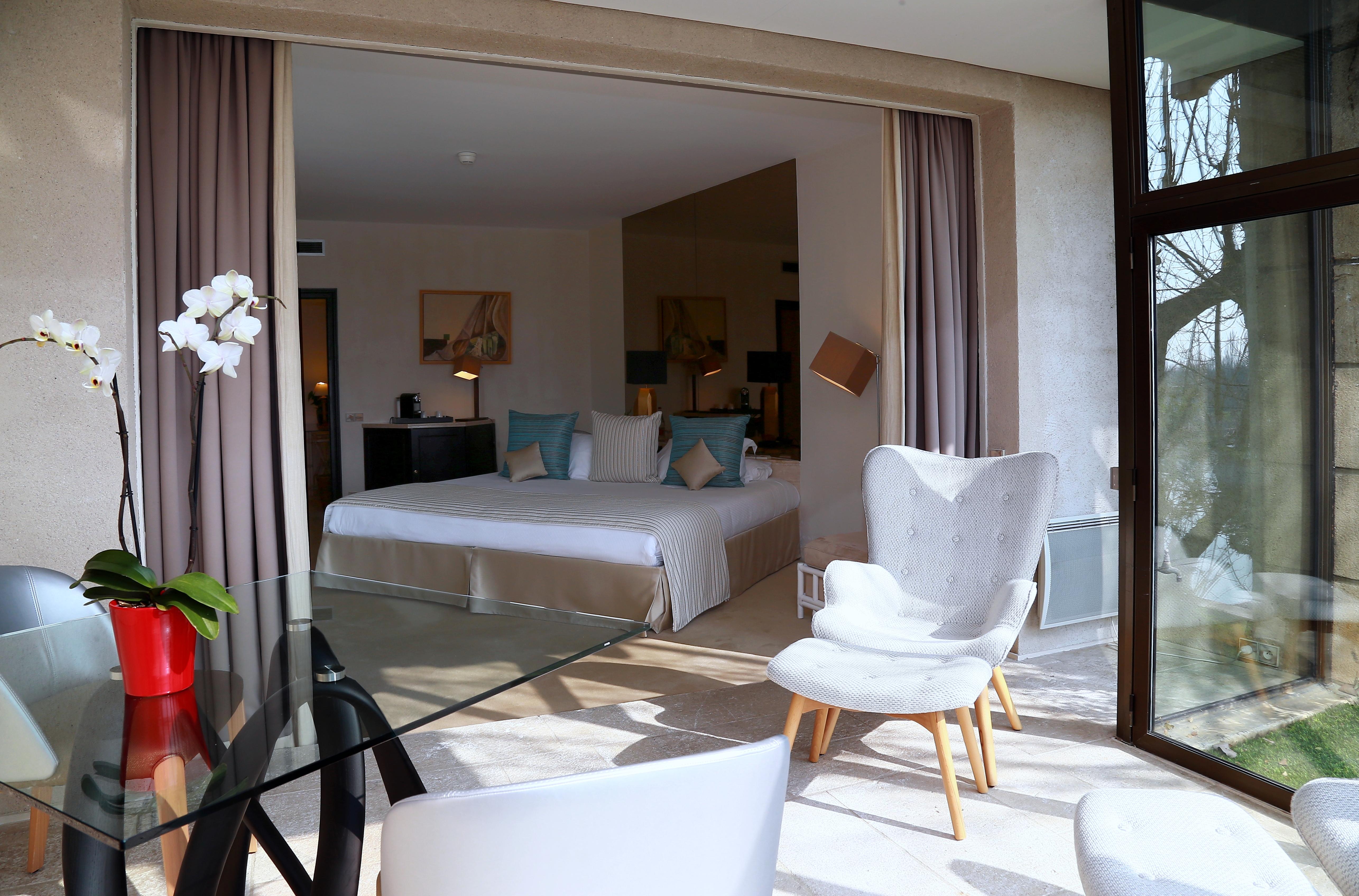 La Cote Saint Jacques Hotell Joigny Exteriör bild