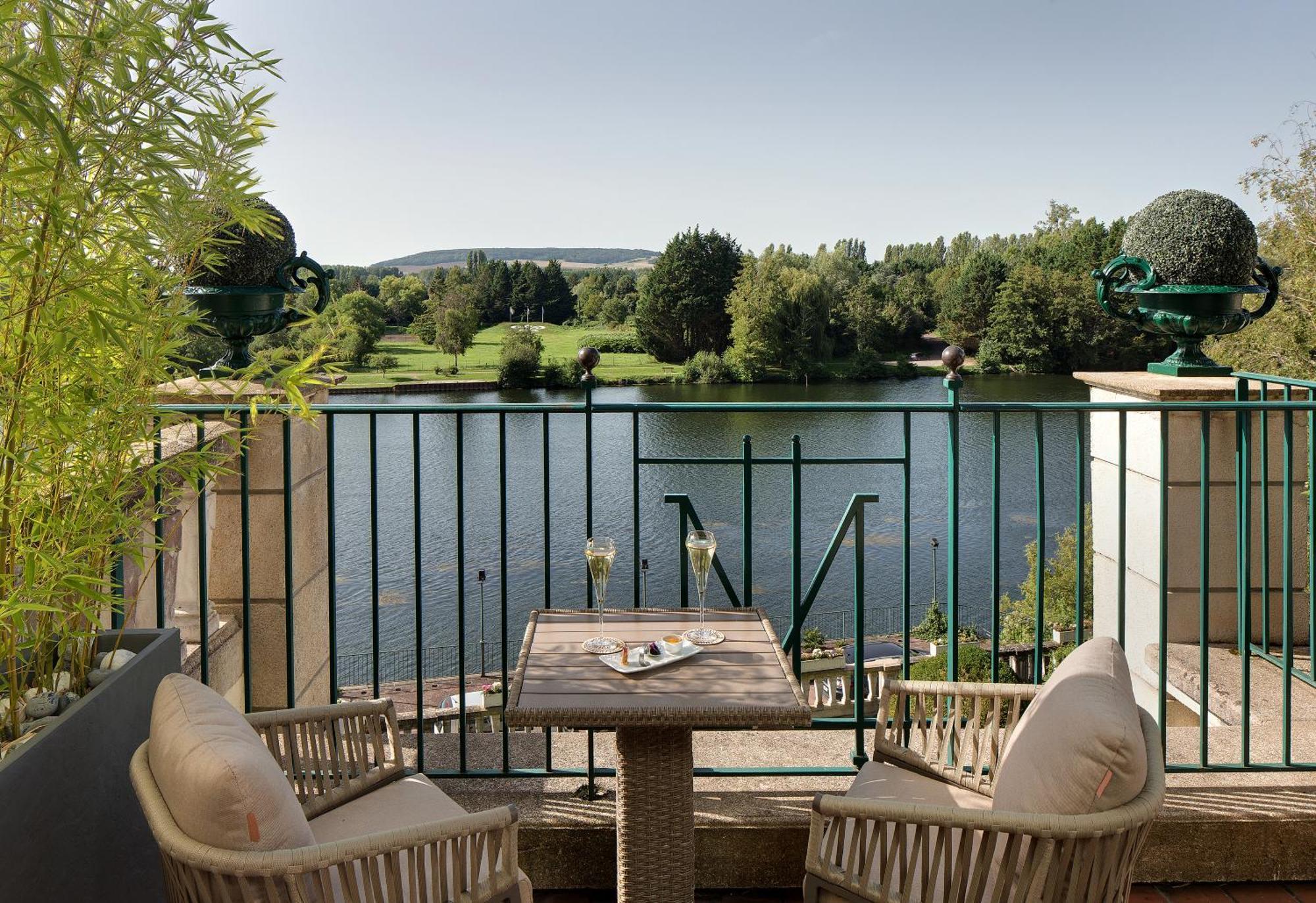 La Cote Saint Jacques Hotell Joigny Exteriör bild