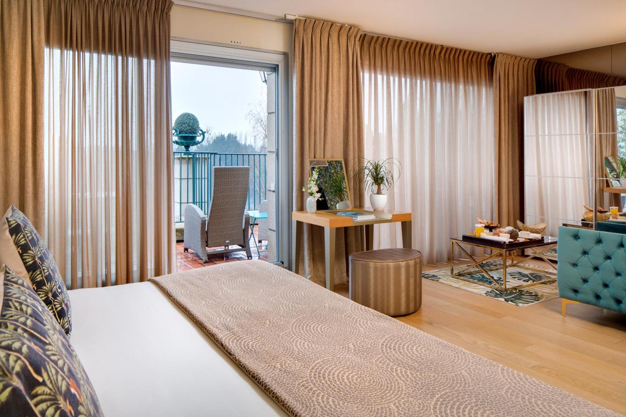La Cote Saint Jacques Hotell Joigny Exteriör bild