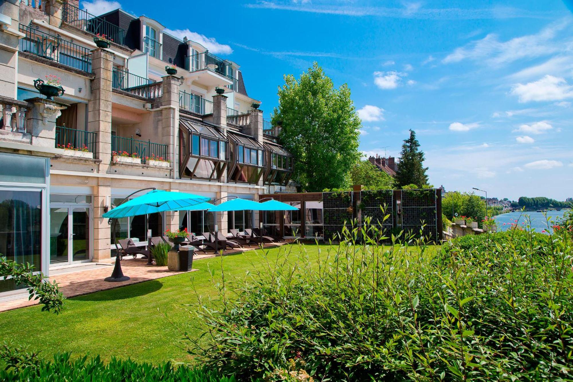 La Cote Saint Jacques Hotell Joigny Exteriör bild